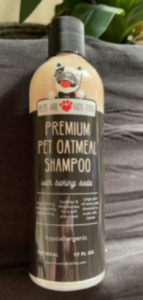 Pet Oatmeal Anti-Itch Shampoo & Conditioner In One